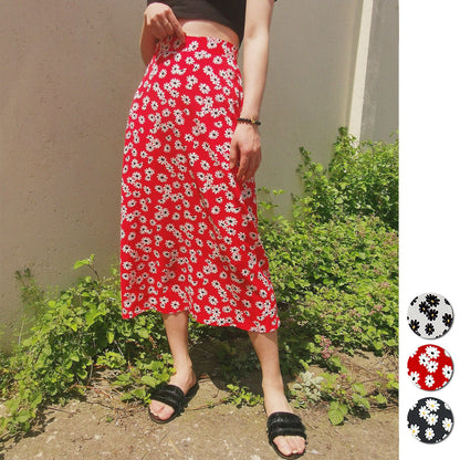 Chiffon Slim Literary Daisy Skirt