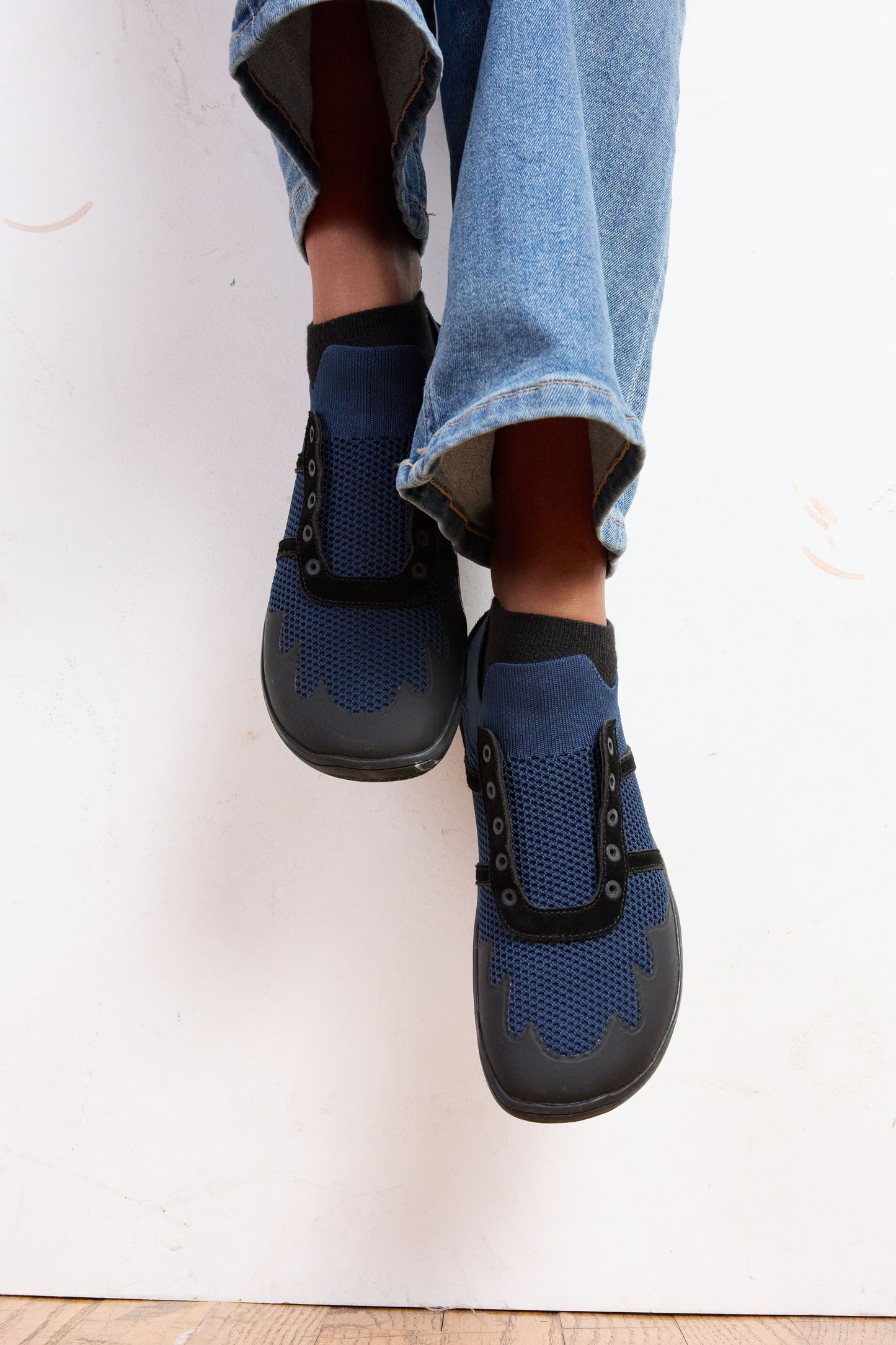 SDS-2 minimalist shoes